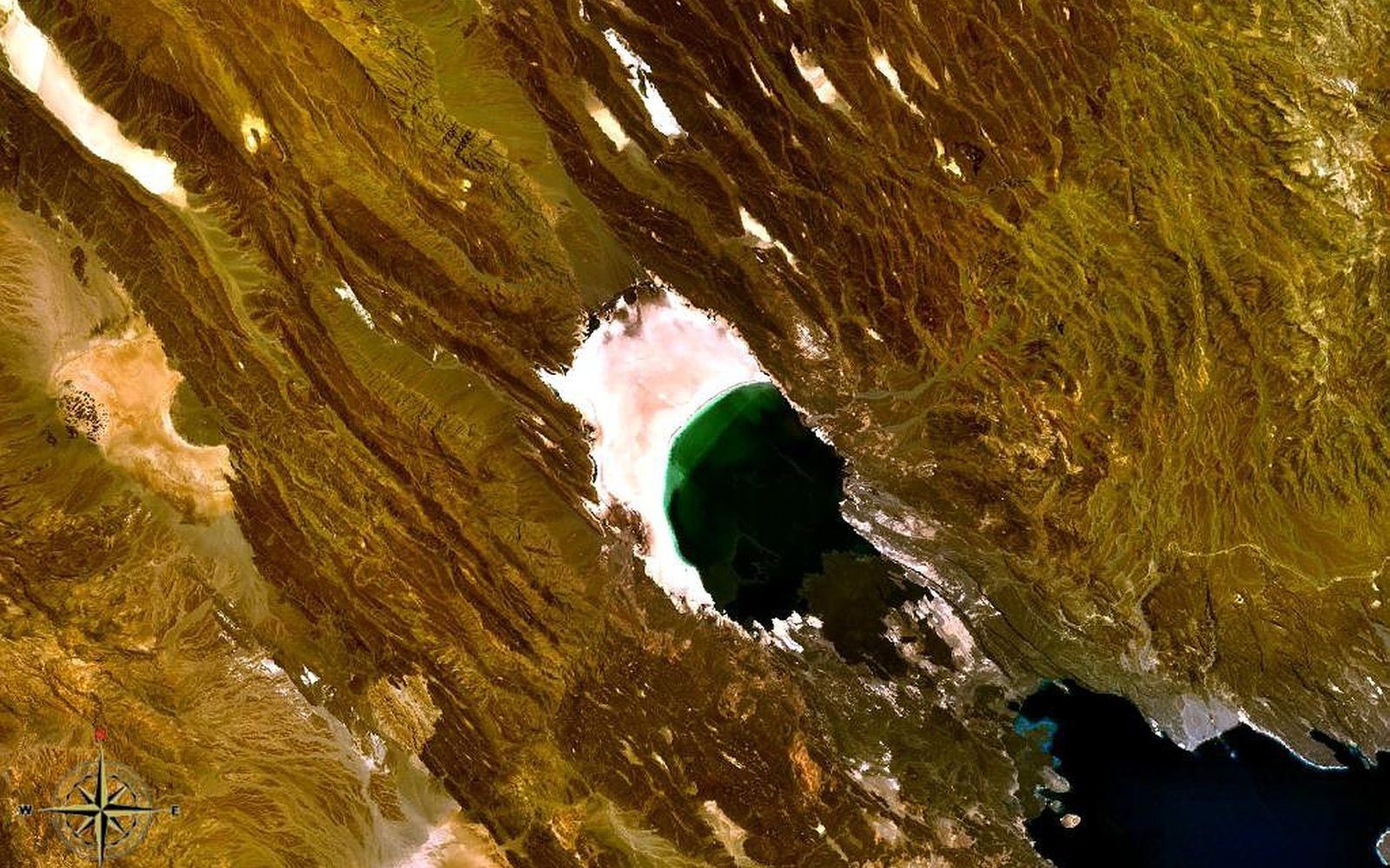 Djibouti in 2026: Salt Lakes, Whale Sharks and the Horn of Africa's Quietest Adventure