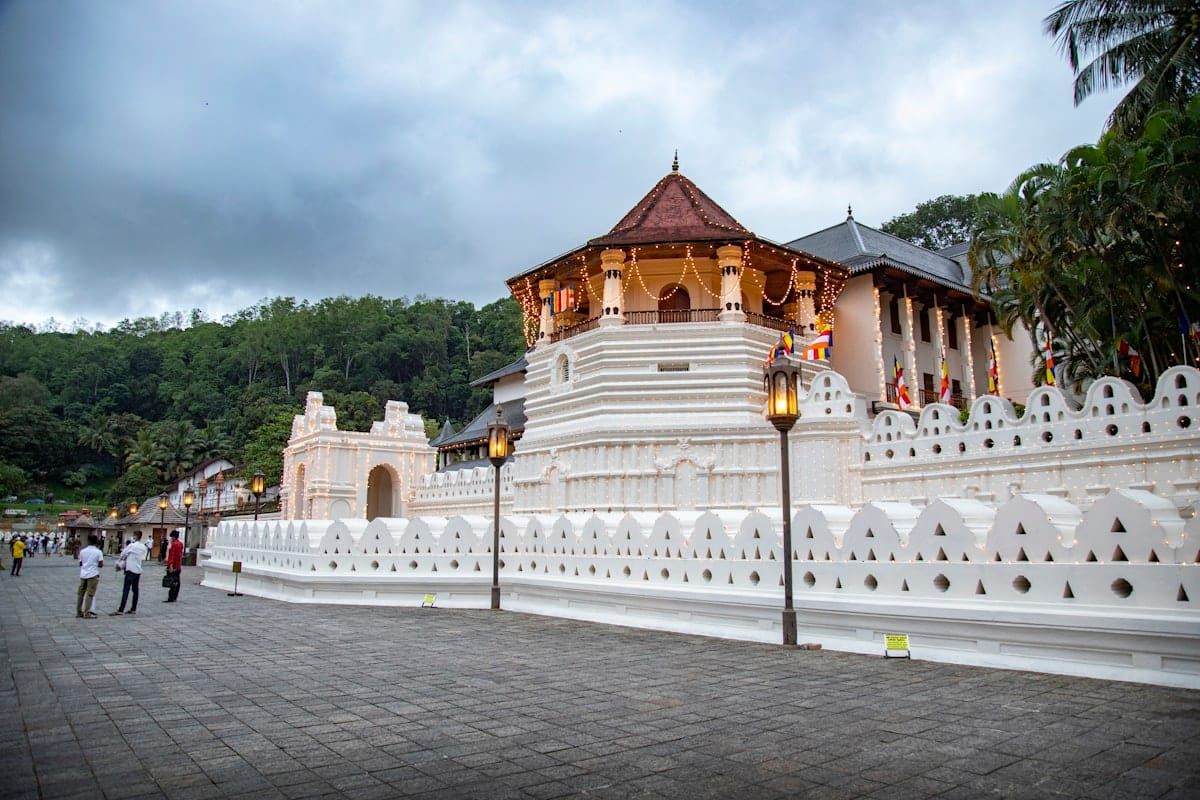Sri Lanka in Five Days: Kandy Culture to Bentota Coast