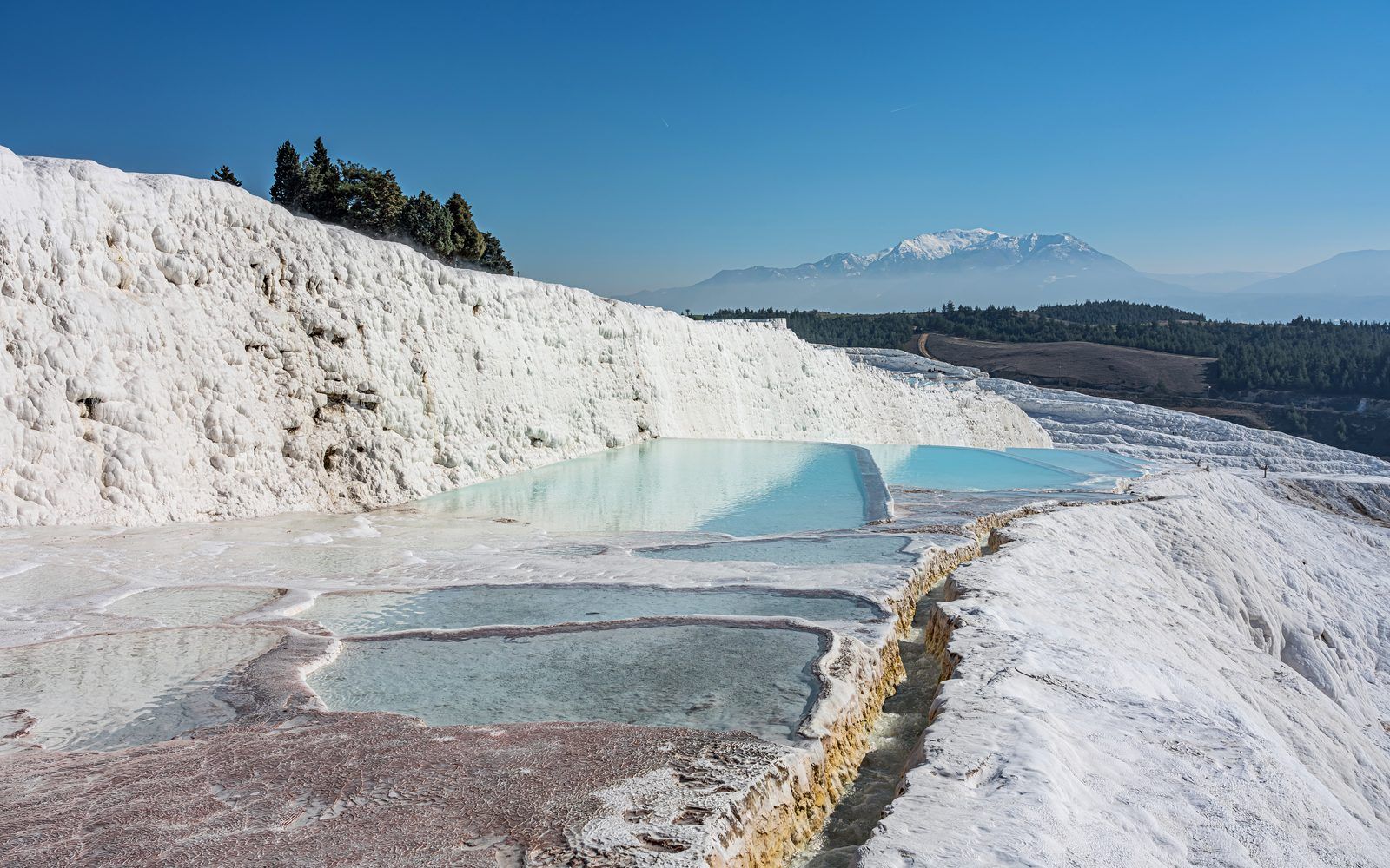 The white travertine terraces of Pamukkale