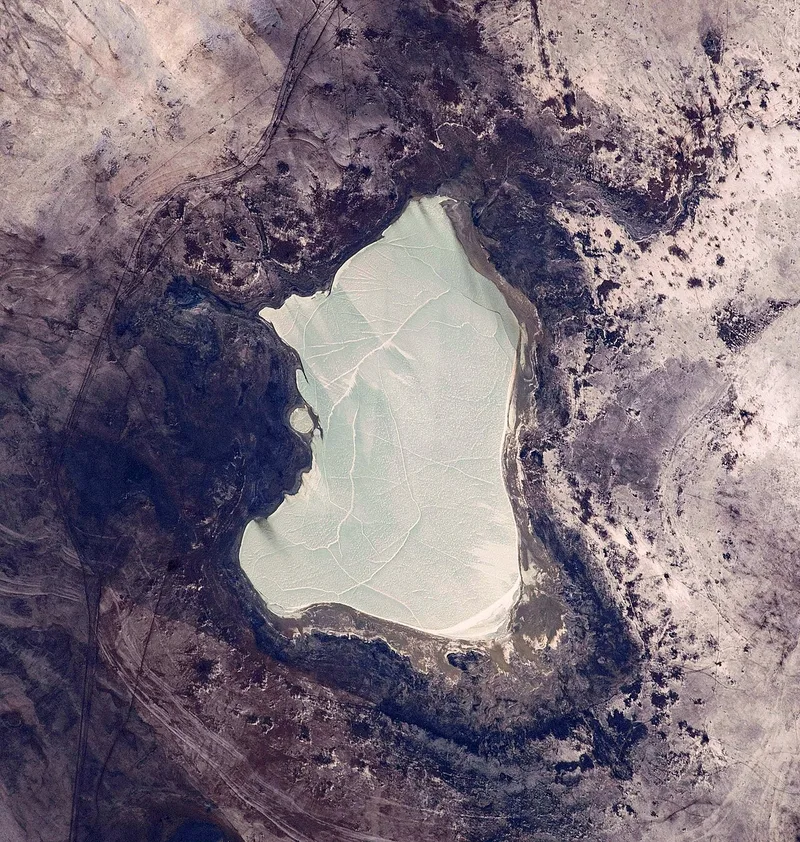 Khokh Nuur